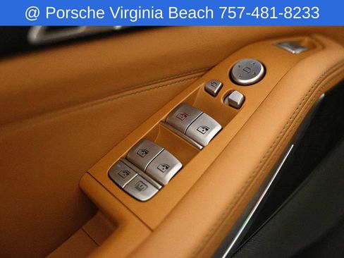 Used 2025 BMW X7 xDrive40i w/ Premium Package AWD/4WD image 22