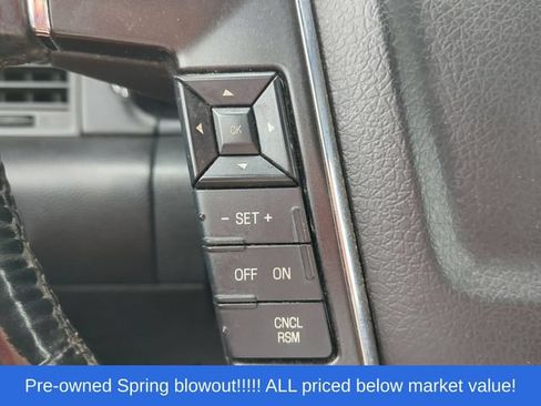 Used 2016 Lincoln Navigator Select AWD/4WD image 27