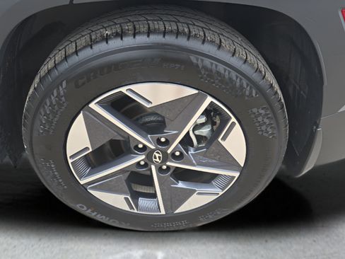 Certified 2026 Hyundai Tucson SEL Plus FWD image 32