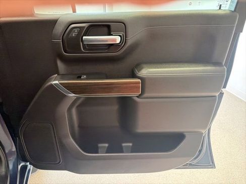 Certified 2021 Chevrolet Silverado 1500 LT AWD/4WD image 12