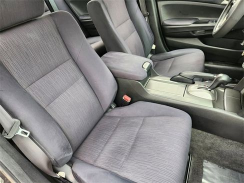 Used 2012 Honda Accord LX image 10