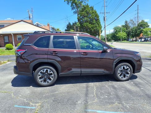 Certified 2026 Subaru Forester Premium AWD/4WD image 30