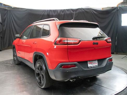 Used 2018 Jeep Cherokee Limited w/ High Altitude Package image 10