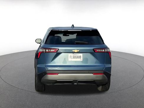 Used 2025 Chevrolet Equinox LT image 12