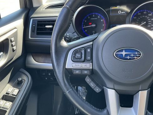 Used 2017 Subaru Outback 2.5i Limited image 39