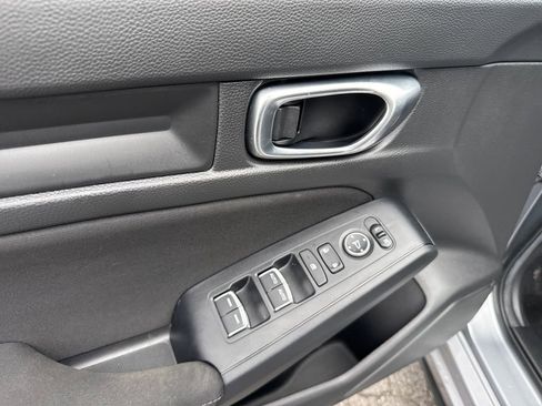 Used 2023 Honda Civic Sport image 11