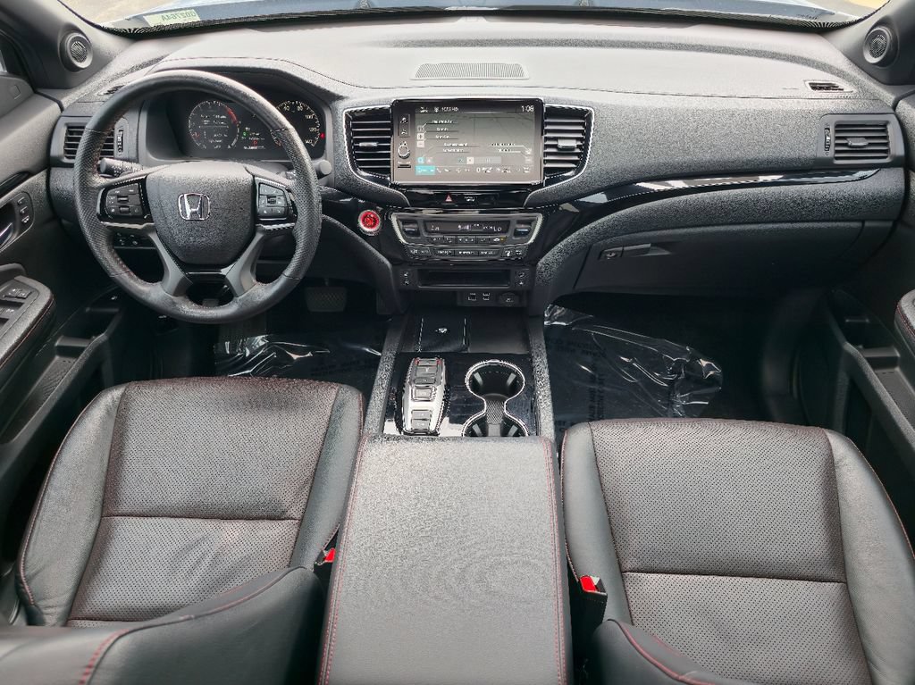 Used 2025 Honda Ridgeline Black Edition image 34