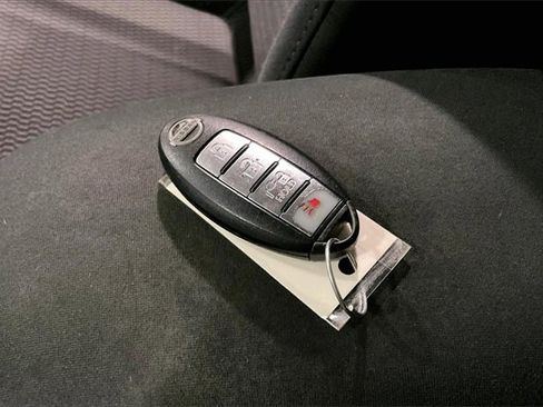 Used 2015 Nissan Leaf S w/ Charge Package image 11