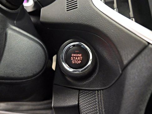 Used 2020 Subaru Forester Premium image 10