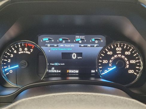 Used 2018 Ford F150 Lariat image 23