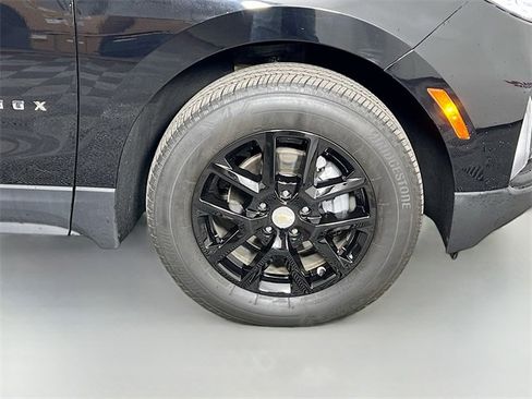 Used 2024 Chevrolet Equinox LT image 37