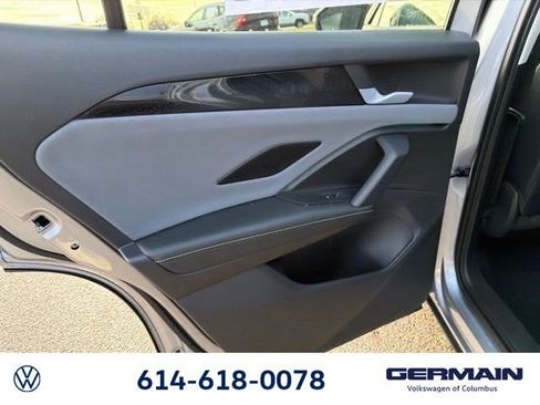 New 2026 Volkswagen Tiguan SE image 17