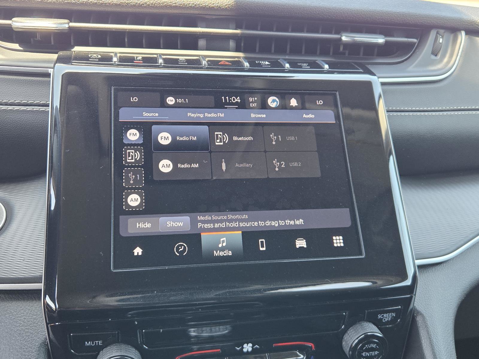 Used 2023 Jeep Grand Cherokee Laredo RWD image 10