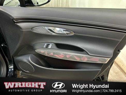 Certified 2025 Genesis GV70 3.5T Sport w/ Sport Advanced Package image 17