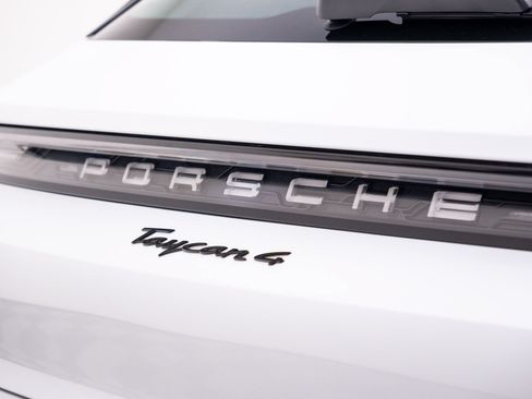 Certified 2023 Porsche Taycan 4 Cross Turismo AWD/4WD image 37