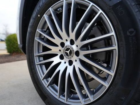 Certified 2026 Mercedes-Benz GLC 300 4MATIC image 15