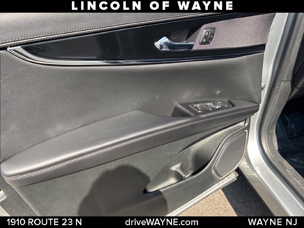 Certified 2023 Lincoln Nautilus AWD w/ Premium Package image 13