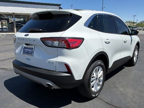 Used 2022 Ford Escape SE w/ Convenience Package AWD/4WD image 3