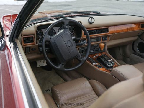 Used 1994 Jaguar XJS 4.0 Convertible image 31
