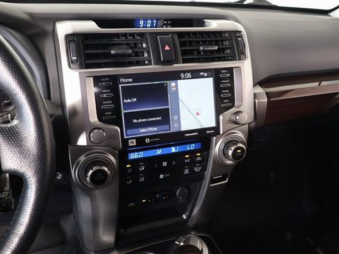 Used 2023 Toyota 4Runner Limited image 5