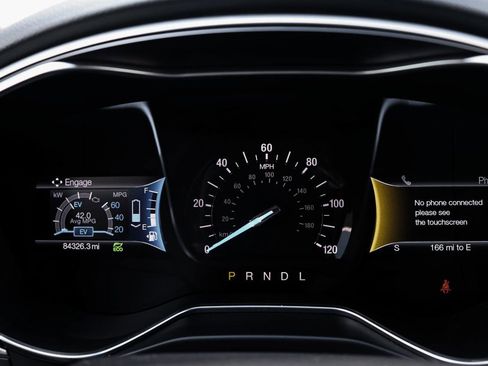 Used 2016 Ford Fusion SE image 27