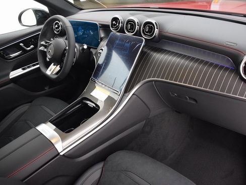 New 2026 Mercedes-Benz GLC 43 AMG 4MATIC image 14