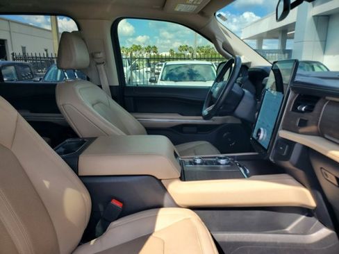 Certified 2023 Ford Expedition Max Limited AWD/4WD image 37