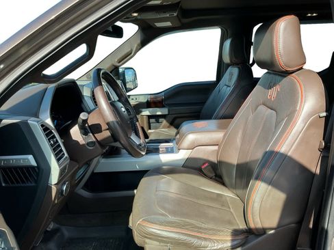 Used 2016 Ford F150 King Ranch w/ Equipment Group 601A Luxury image 9