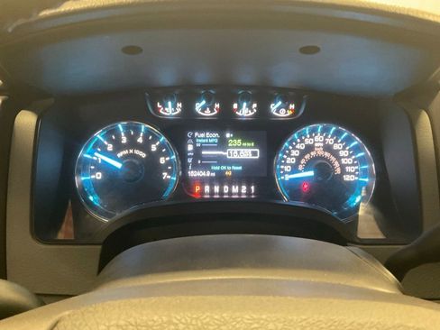 Used 2011 Ford F150 XLT w/ XLT Chrome Pkg AWD/4WD image 2