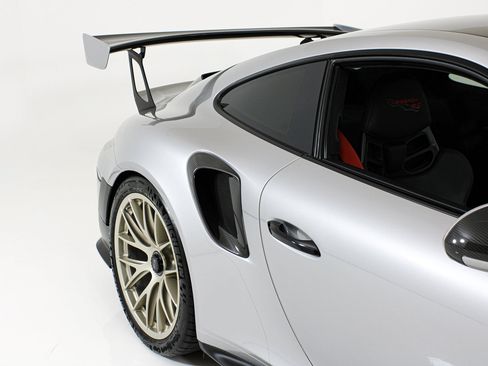 Used 2018 Porsche 911 GT2 RS RWD image 58