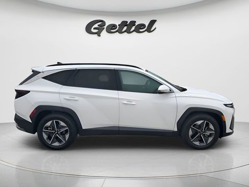 Certified 2025 Hyundai Tucson SEL image 10