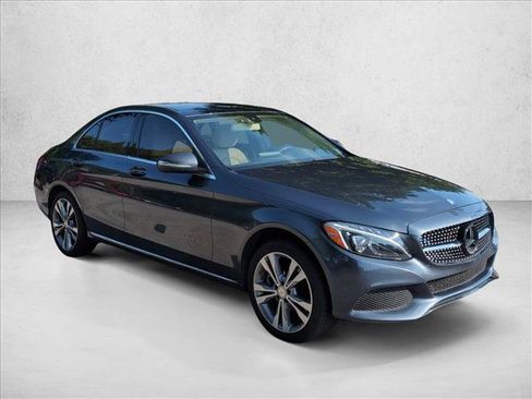 Used 2015 Mercedes-Benz C 300 4MATIC Sedan image 3