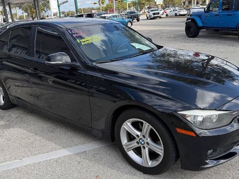 Used 2014 BMW 328i Sedan RWD image 3