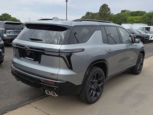 New 2026 Chevrolet Traverse RS w/ LPO, Floor Liner Package FWD image 4