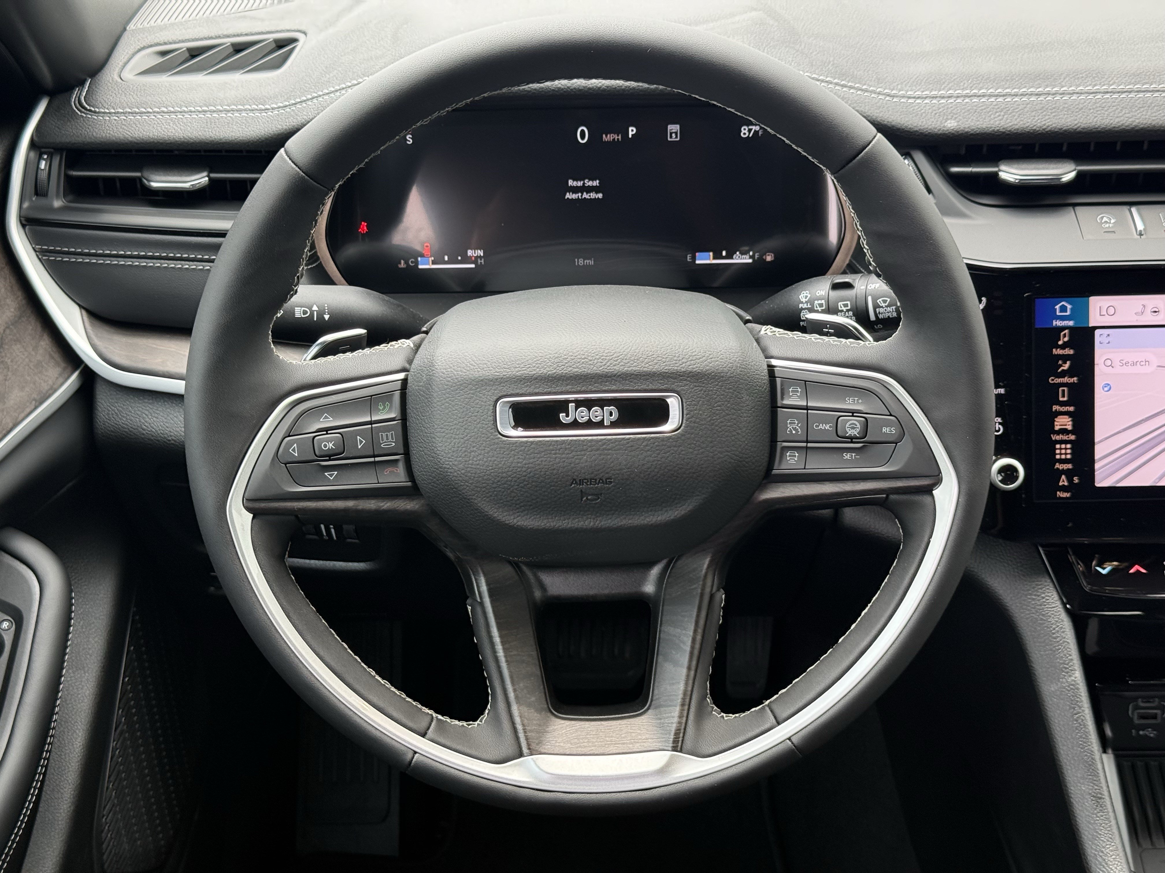 New 2026 Jeep Grand Cherokee Altitude RWD image 12