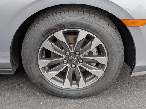 Used 2023 Honda Odyssey EX-L image 15