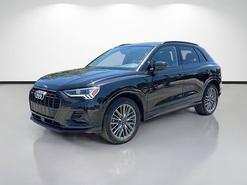 Certified 2023 Audi Q3 2.0T Premium w/ Convenience Package AWD/4WD image 7