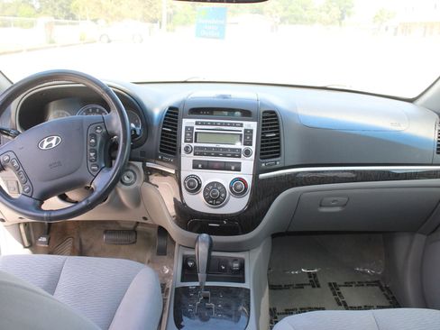 Used 2007 Hyundai Santa Fe SE FWD image 10
