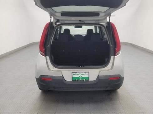 Used 2021 Kia Soul S image 29