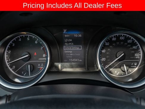 Used 2019 Toyota Camry SE FWD image 15