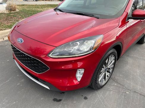 Used 2021 Ford Escape Titanium w/ Class II Trailer Tow Package image 23