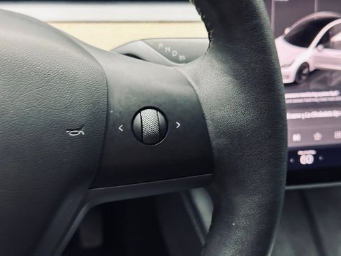 Used 2022 Tesla Model 3 RWD image 31