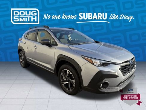 Used 2025 Subaru Crosstrek 2.0i Premium image 6