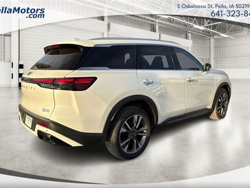 Used 2024 INFINITI QX60 Luxe image 3