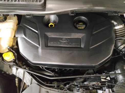 Used 2016 Ford Escape Titanium image 30