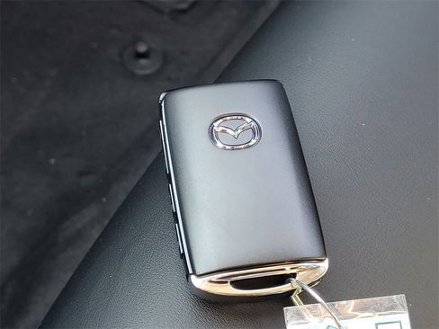 New 2026 MAZDA MAZDA3 2.5 S Sedan w/ Preferred Pkg image 26