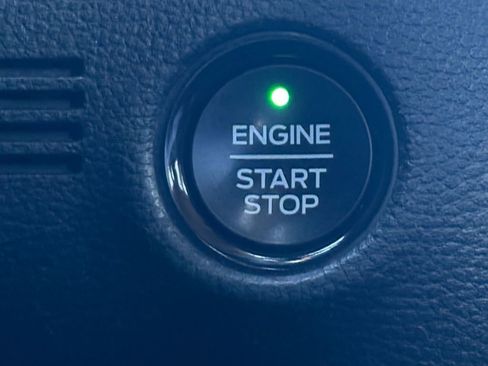 Used 2020 Ford Ranger Lariat w/ Technology Package image 16