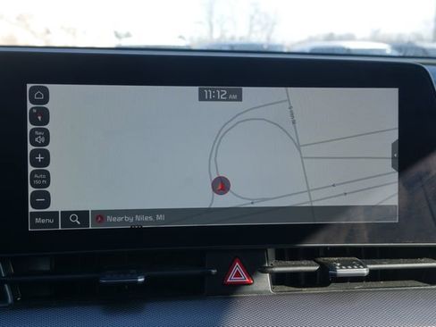 Used 2025 Kia Sportage SX image 49