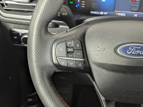 Certified 2023 Ford Escape ST-Line w/ Tech Pack #1 AWD/4WD image 18