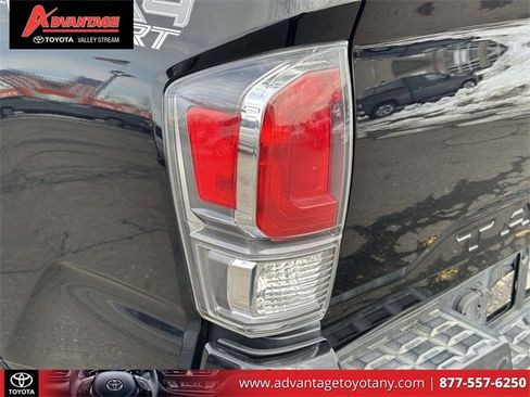 Used 2021 Toyota Tacoma TRD Sport w/ TRD Premium Sport Package image 12